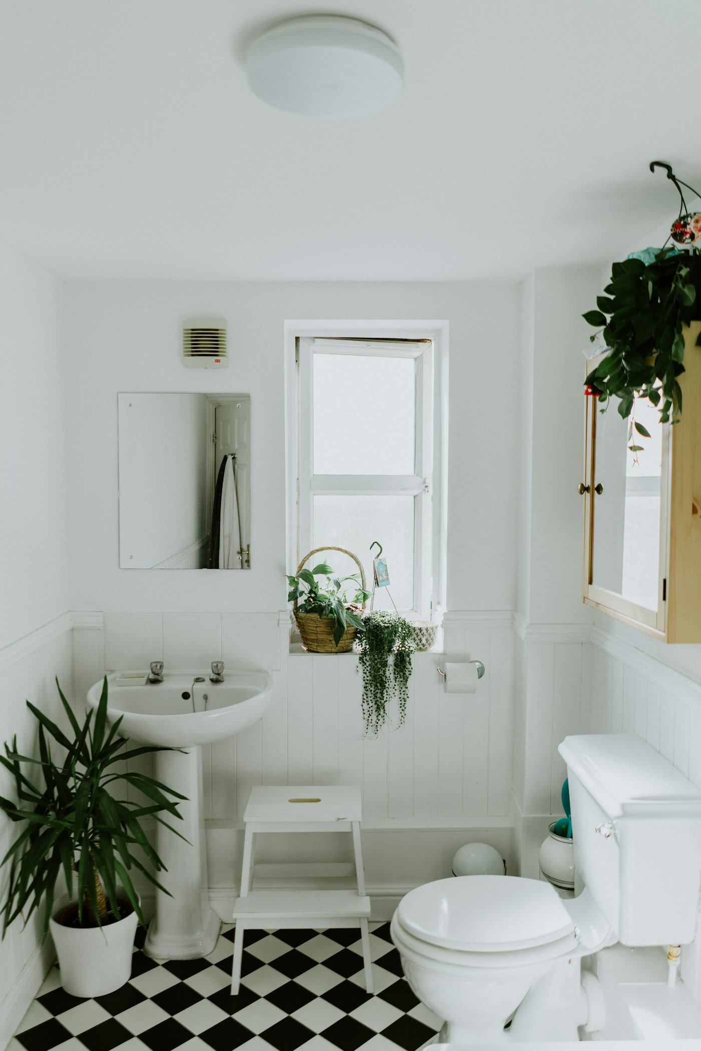 Stone soaking tub in the principal suite.